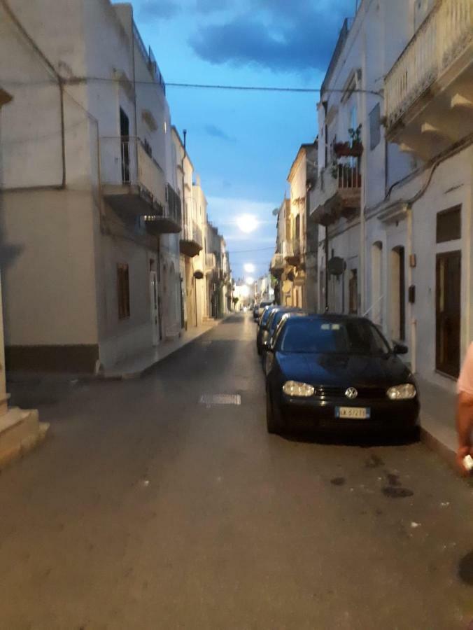 דירות אוסטוני Casa Victoria מראה חיצוני תמונה